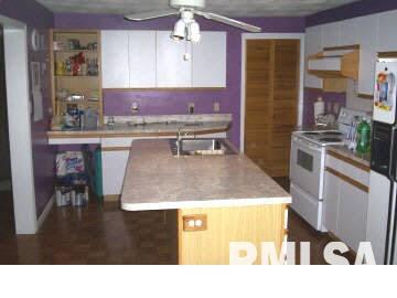 508 South State Street Christopher, IL 62822 - Photo 3 of 17 Gallery Image 3