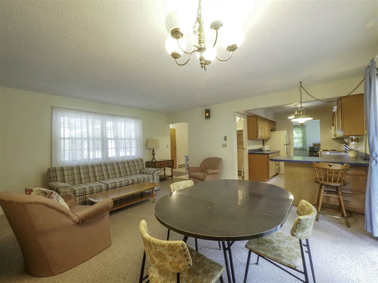 1349 West Long Lake Road Traverse City, MI 49685 - Photo 4 of 49 1876263-3.JPG