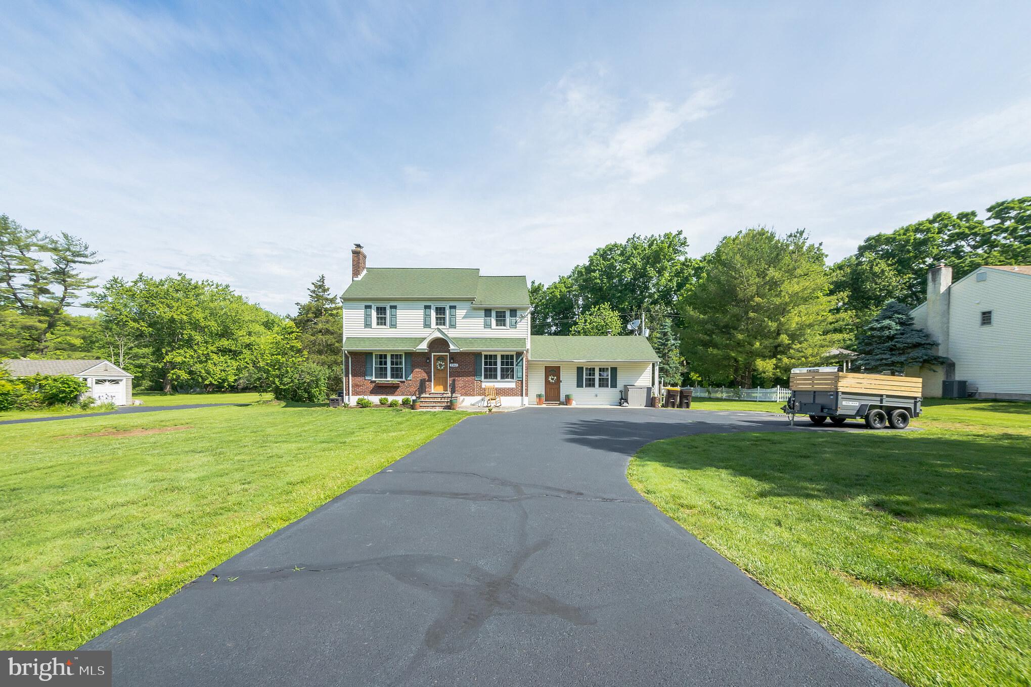 2343 Upper Barness Road Warrington, PA 18976 - Photo 2 of 39 Gallery Image 2