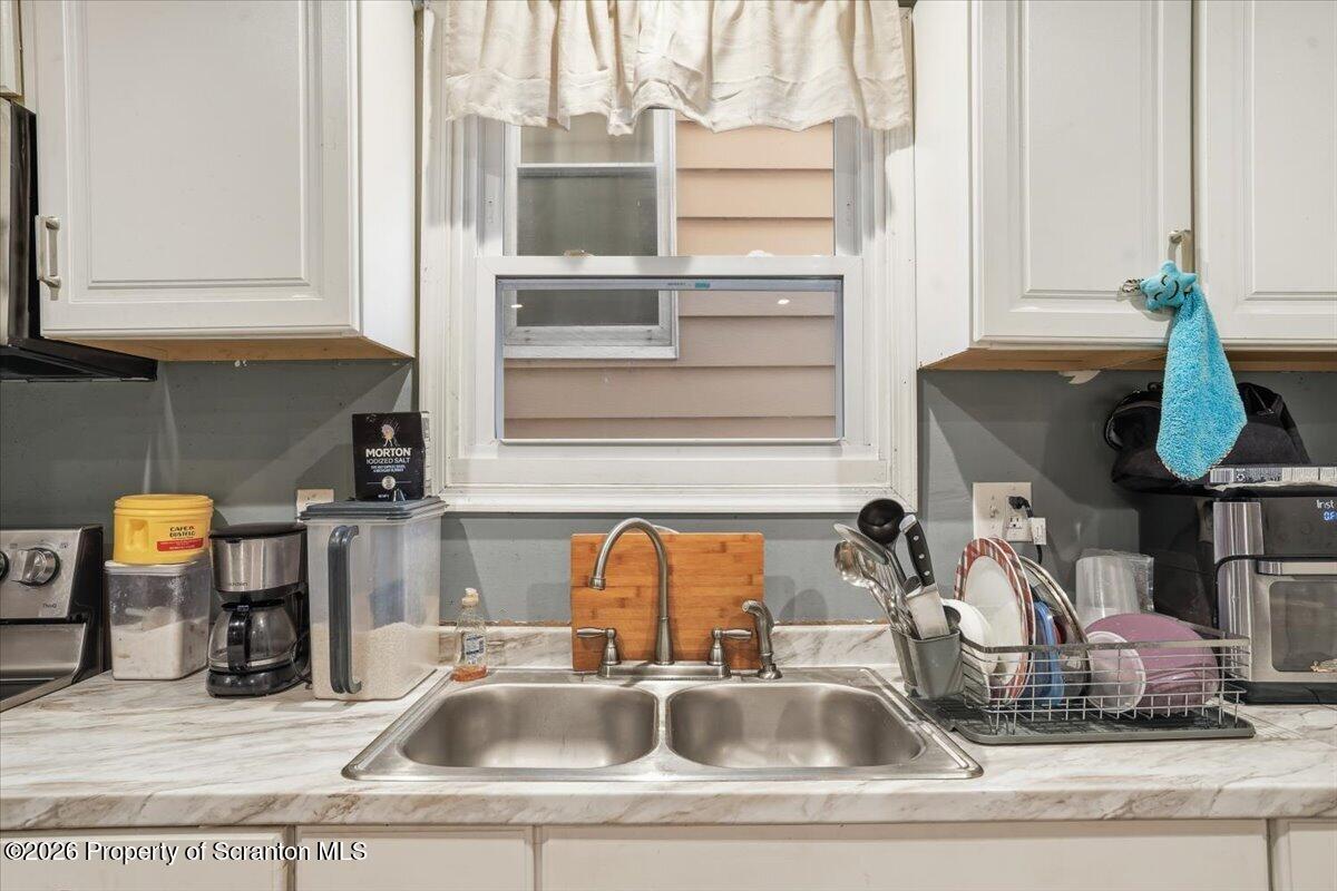 220 Ferdinand Street Scranton, PA 18508 - Photo 13 of 32 13-220_Ferdinand_012