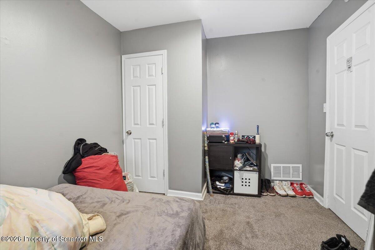 220 Ferdinand Street Scranton, PA 18508 - Photo 18 of 32 18-220_Ferdinand_017