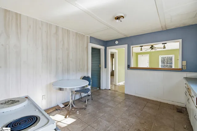 $275,000 | 2141 Geer Highway, Travelers Rest, SC 29690