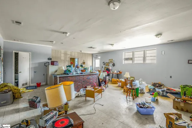 $275,000 | 2141 Geer Highway, Travelers Rest, SC 29690