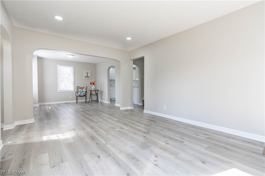 5590 Dailey Road New Franklin, OH 44319 - Photo 7 of 35