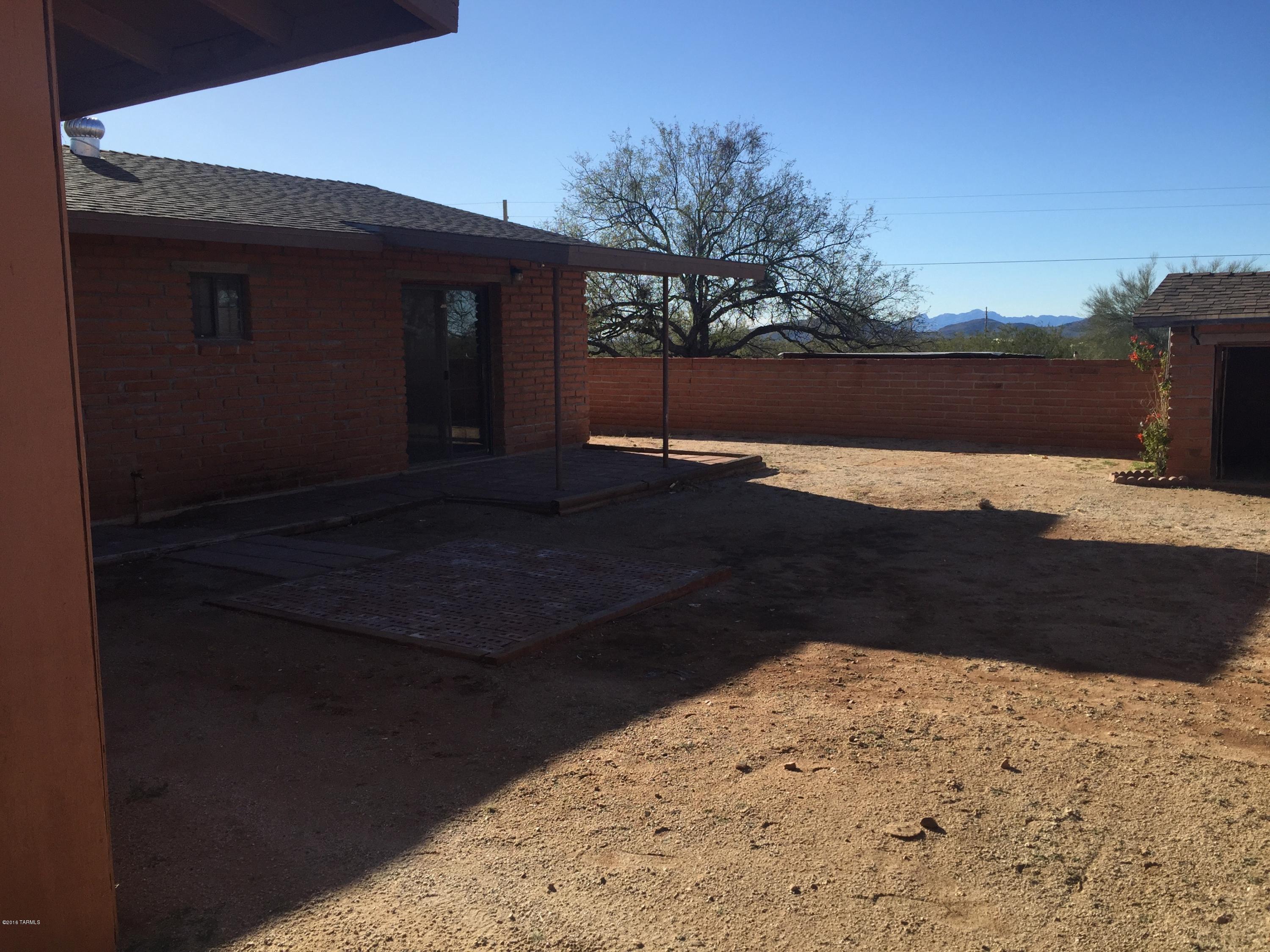 48746 East Panther Butte Road Tucson, AZ 85739 - Photo 20 of 32 Gallery Image 20