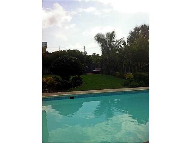 905 Northwest Terrace Road Stuart, FL 34994 - Photo 18 of 20 Gallery Image 18