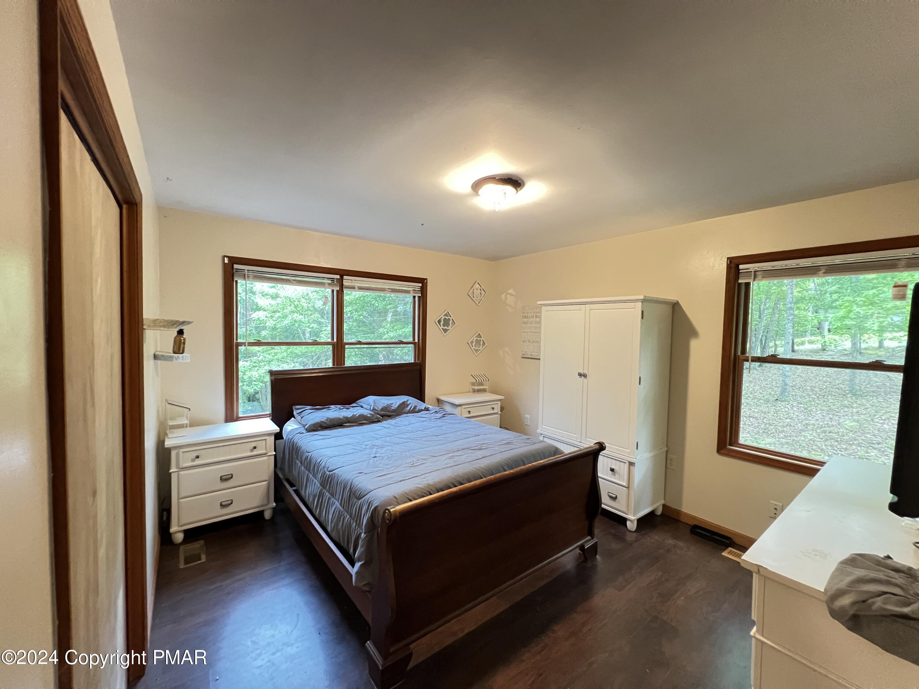 107 Warbler Court Bushkill, PA 18324 - Photo 25 of 36 17-Third Bathroom