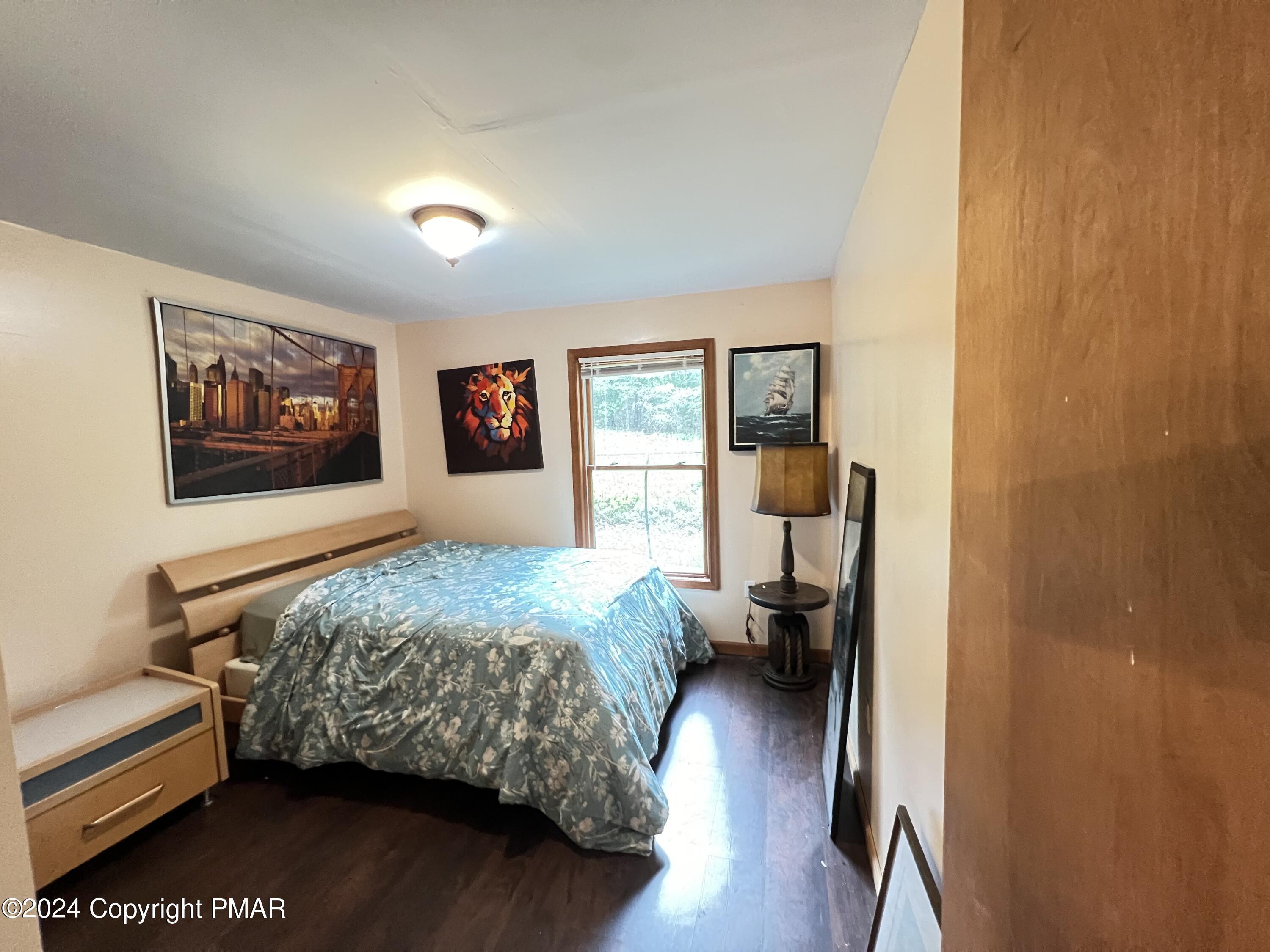 107 Warbler Court Bushkill, PA 18324 - Photo 26 of 36 18-Fourth Bedroom