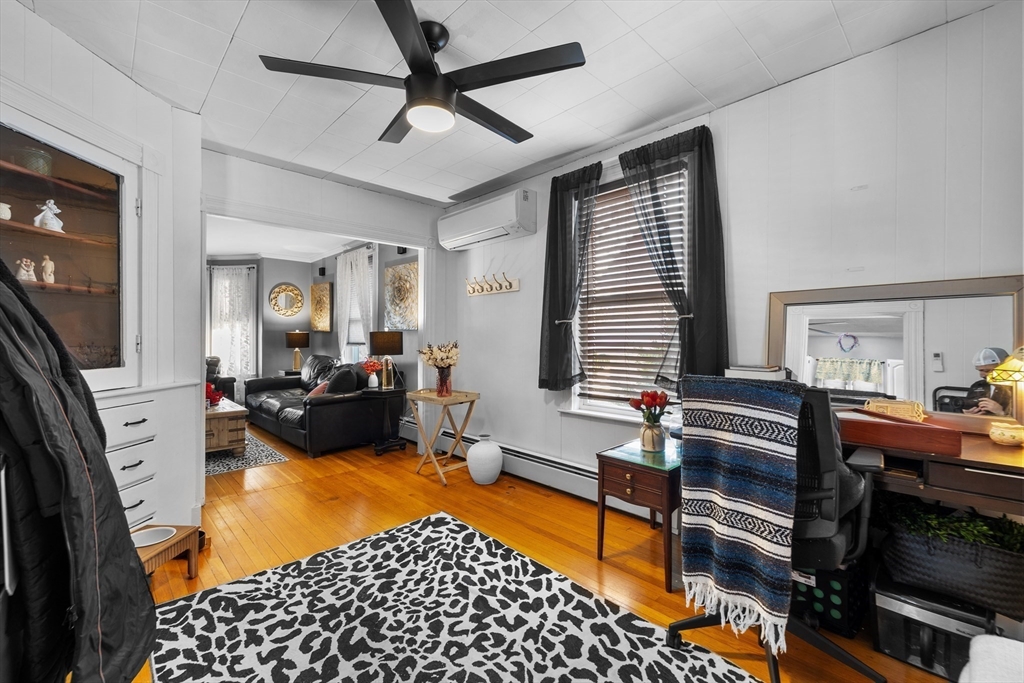 7 Adams Avenue Saugus, MA 01906 - Photo 17 of 39