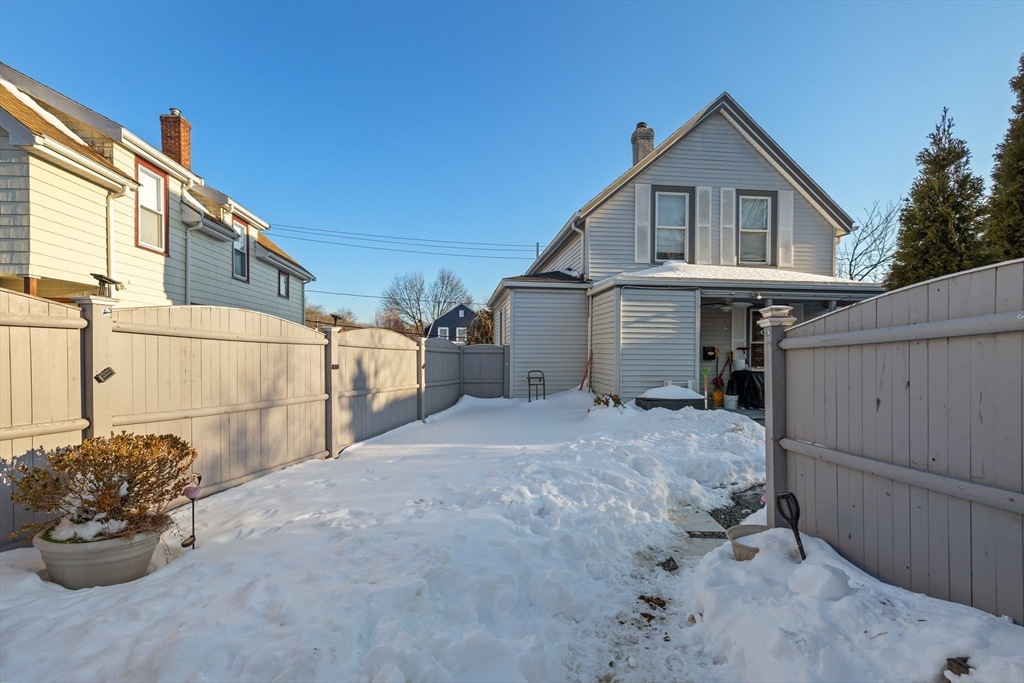 7 Adams Avenue Saugus, MA 01906 - Photo 37 of 39