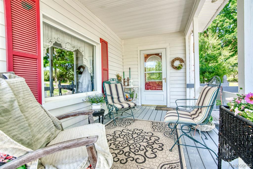 5360 Bentley Lake Road Howell, MI 48843 - Photo 5 of 38