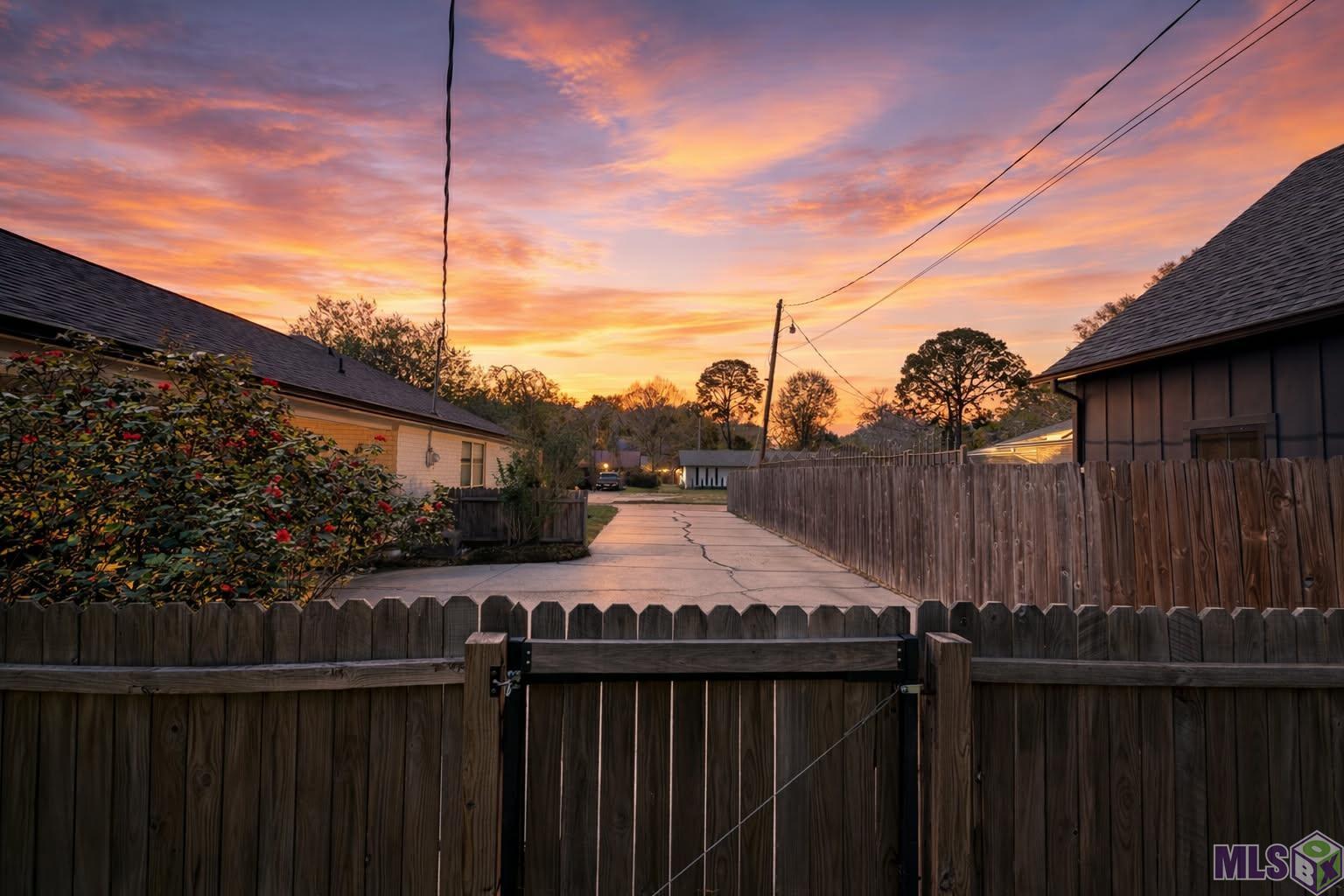 576 College Hill Drive Baton Rouge, LA 70808 - Photo 17 of 17