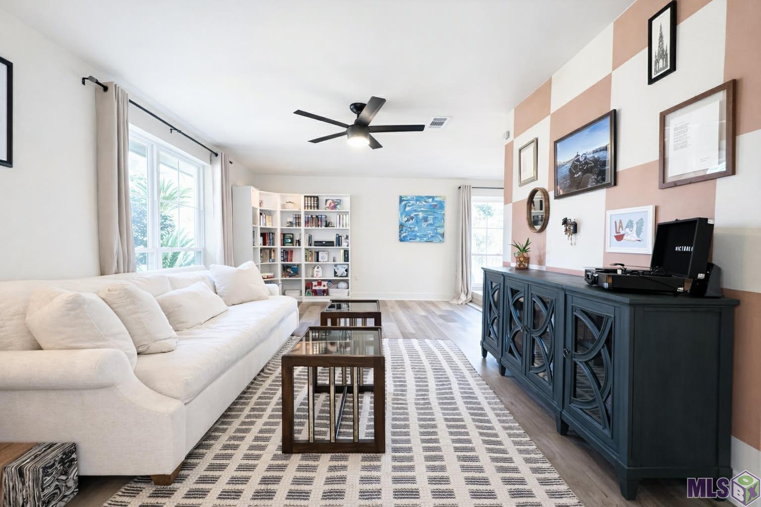 576 College Hill Drive Baton Rouge, LA 70808 - Photo 4 of 17