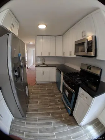 $999,995 | 1445 East 100th Street | Canarsie