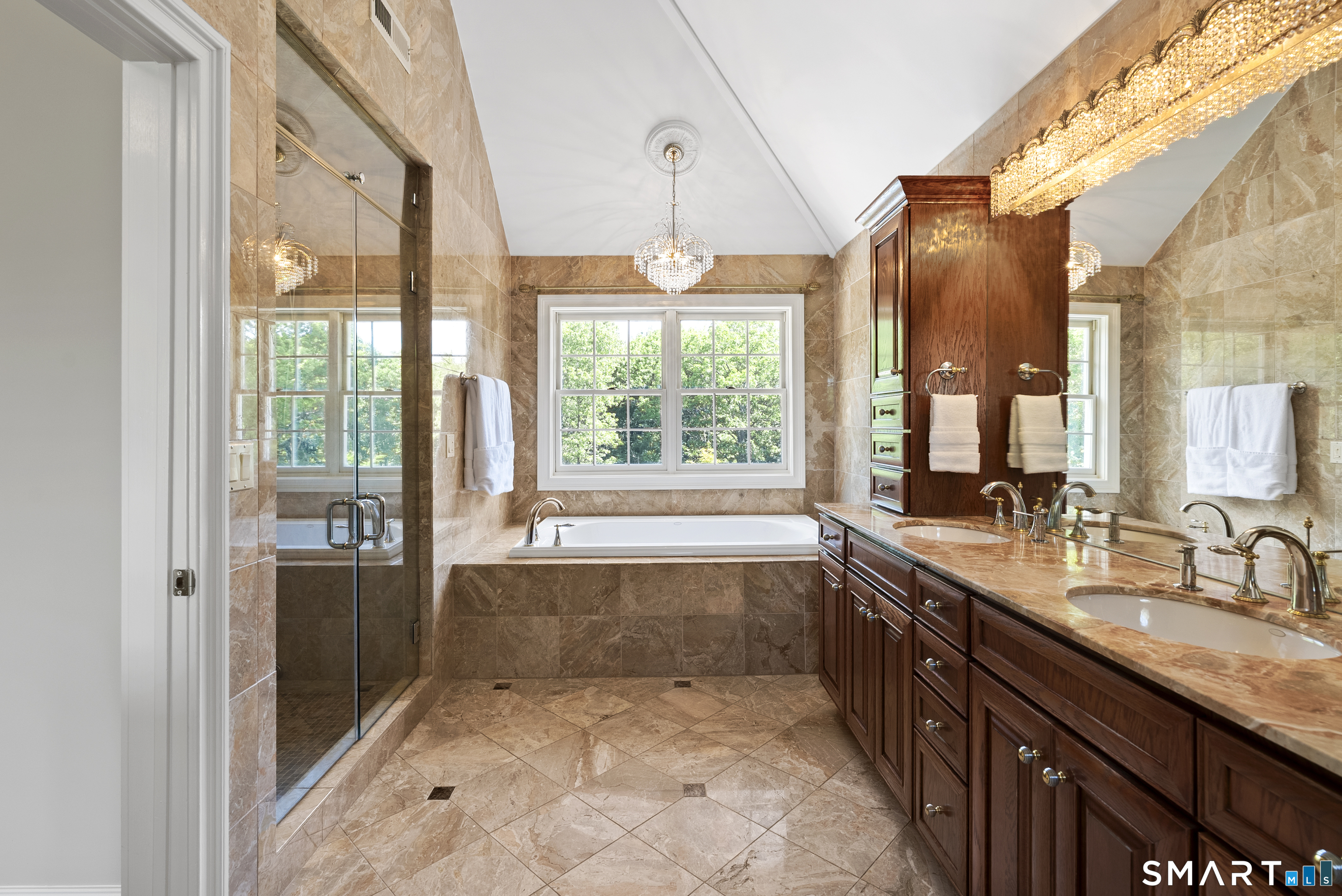 46 Andrews Road Wolcott, CT 06716 - Photo 31 of 38