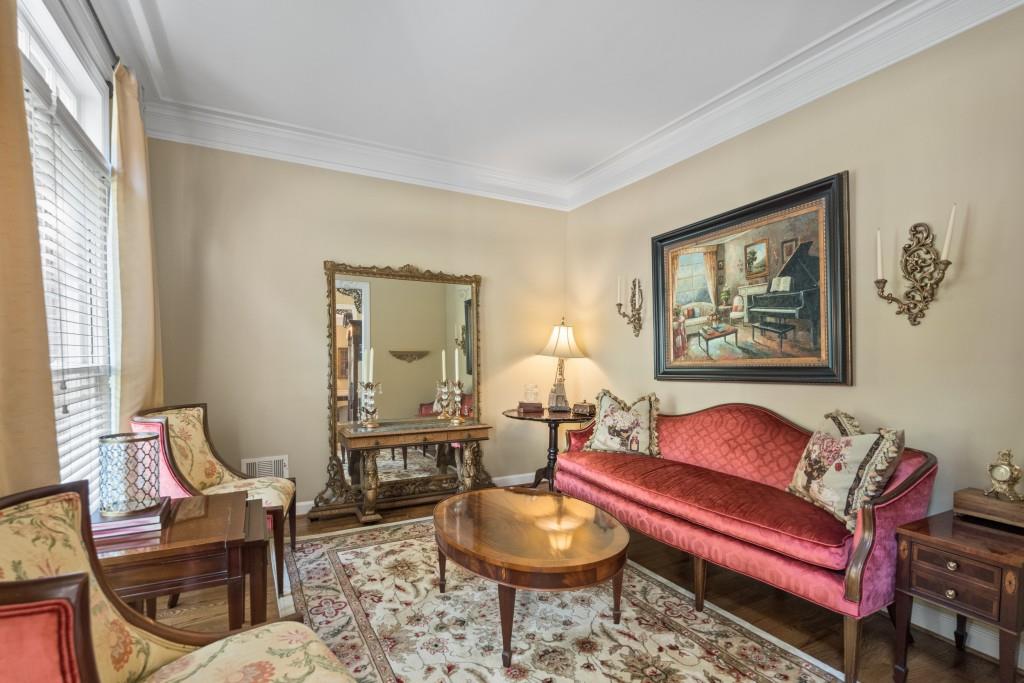 4140 River Bluff Run Way Suwanee, GA 30024 - Photo 20 of 83 a living room with furniture and a window