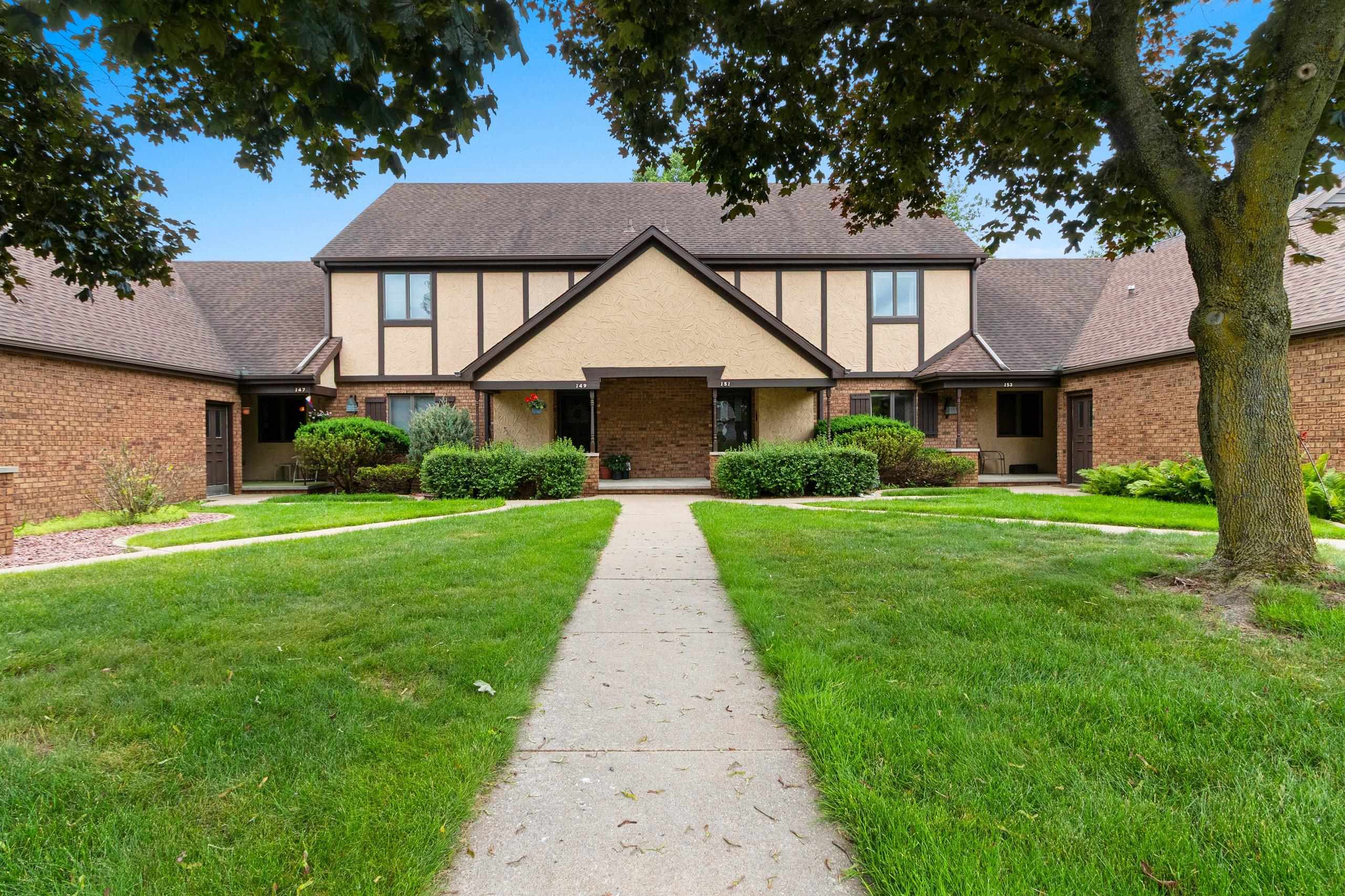 151 Harrys Gateway Appleton, WI 54914 - Photo 5 of 78