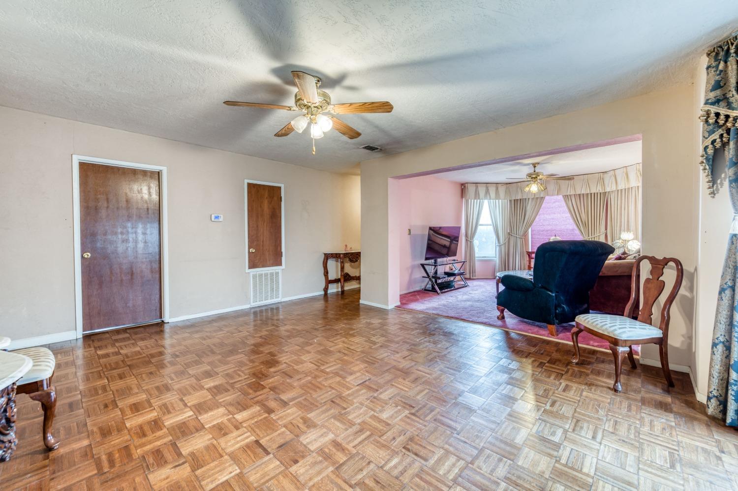 1861 South Rainbow Route Sanger, CA 93657 - Photo 5 of 30 Gallery Image 5