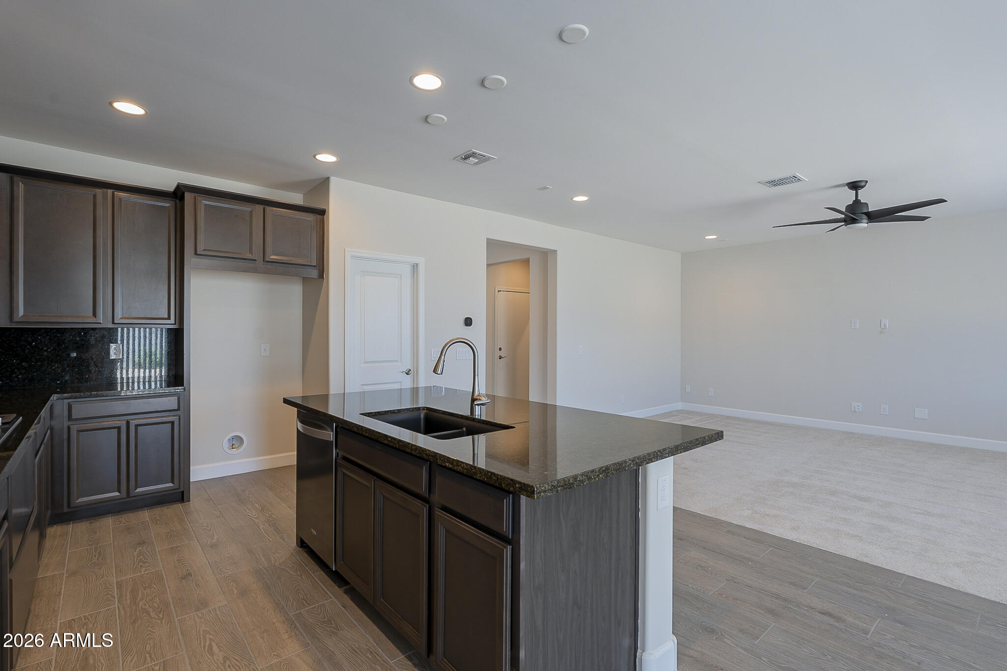 23036 East Escalante Road Queen Creek, AZ 85142 - Photo 17 of 50 Escalante-16