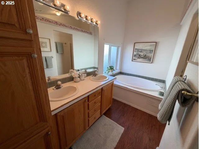 $149,999 | 4055 Royal Avenue, Unit 133, Eugene, OR 97402