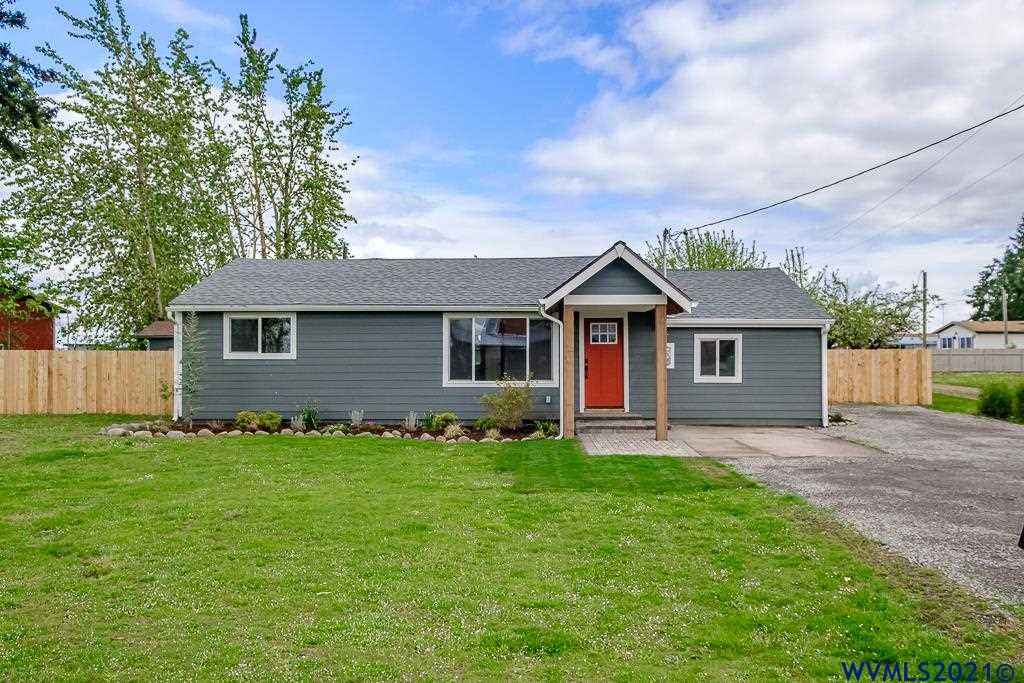 10567 West Stayton Road Southeast Turner, OR 97392 - Photo 1 of 36 Gallery Image 1