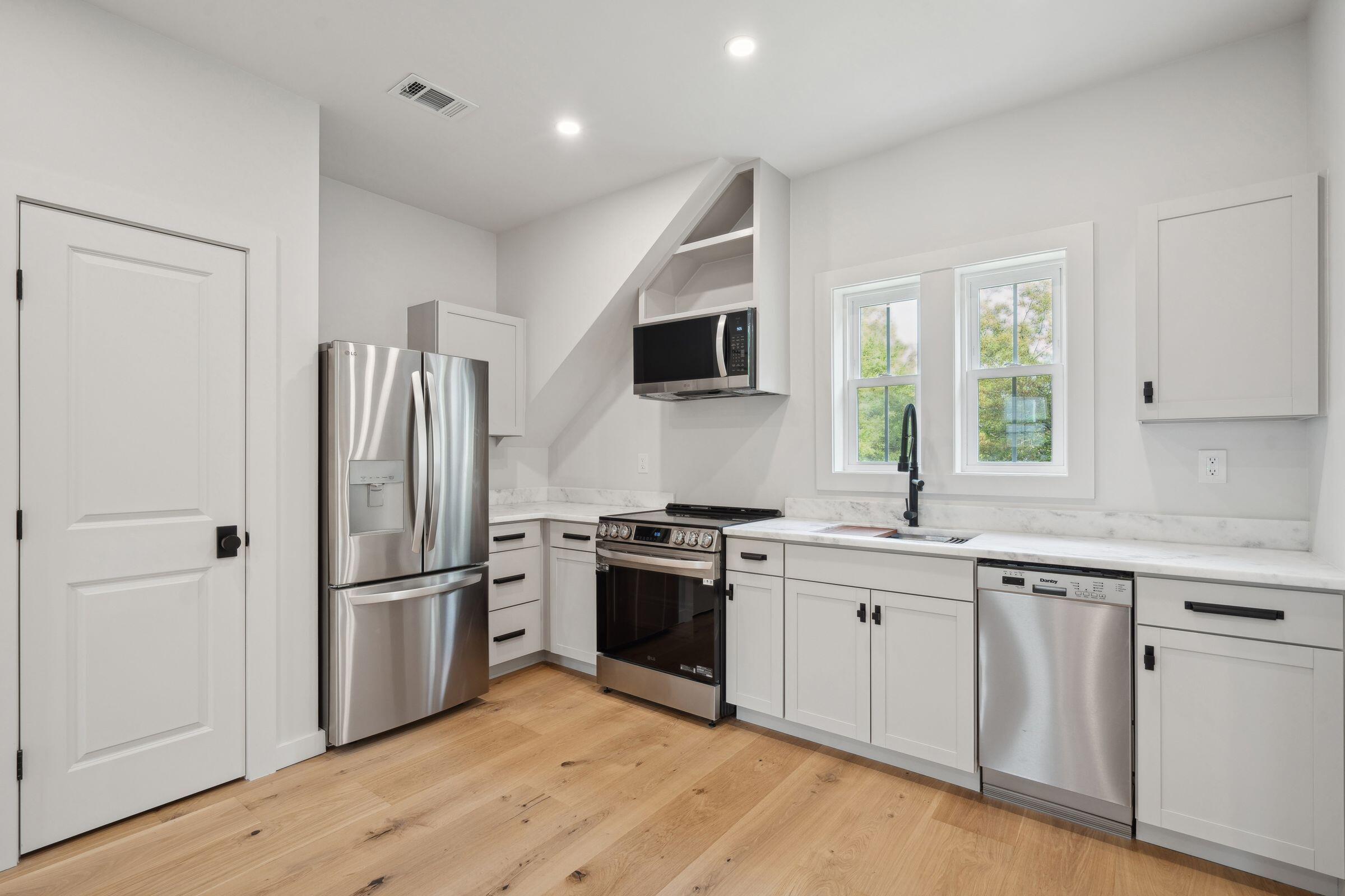 362 6th Avenue Mount Pleasant, SC 29464 - Photo 47 of 51 mls_3626thAve-KeenEyeMarketing-062-2