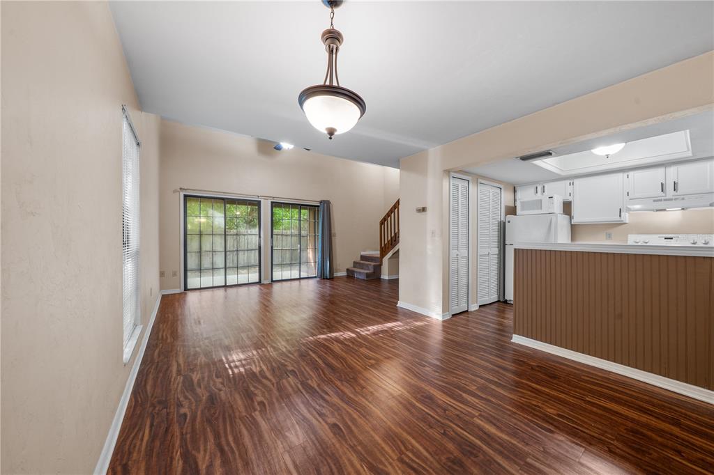 5701 Southwest 10th Place Gainesville, FL 32607 - Photo 3 of 47 Gallery Image 3