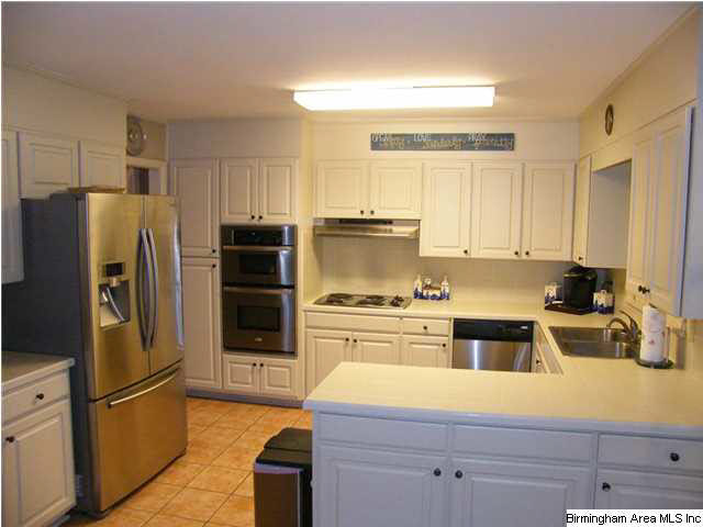 3383 Spring Valley Court Birmingham, AL 35223 - Photo 7 of 29