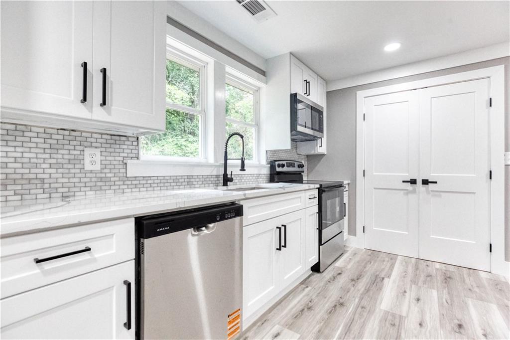 206 Walker Drive Monroe, GA 30655 - Photo 15 of 24