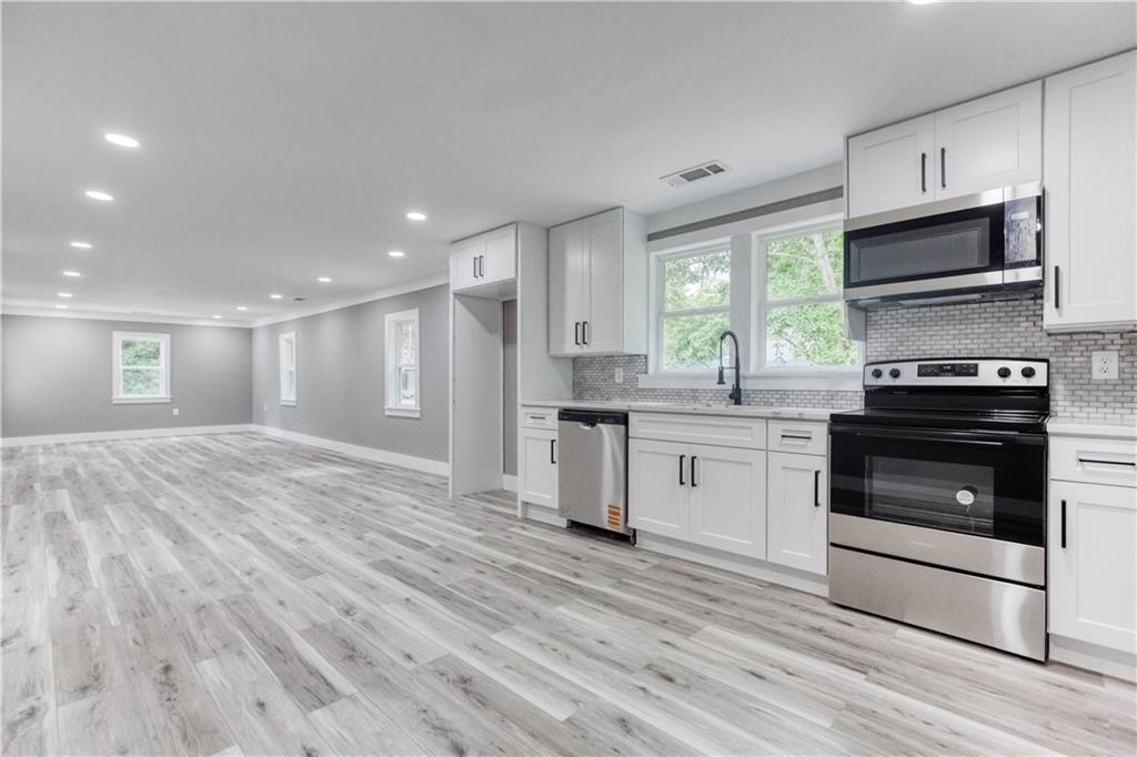 206 Walker Drive Monroe, GA 30655 - Photo 16 of 24