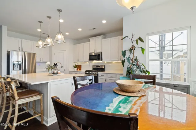 $644,900 | 106 Gander Drive, Moyock, NC 27958