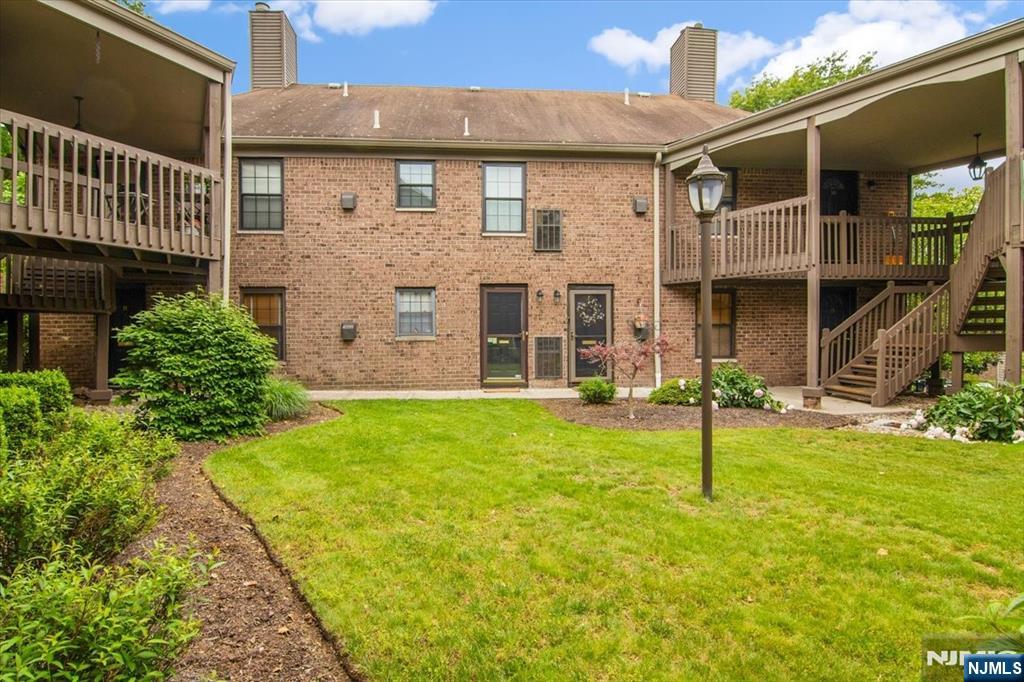 181 Long Hill Road Little Falls, NJ 07424 - Photo 4 of 19
