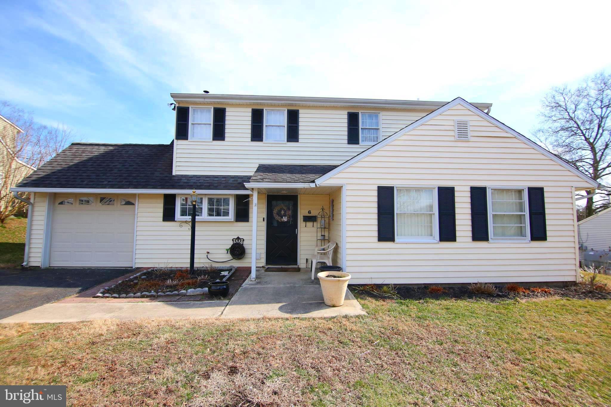 6 Hunt Road Levittown, PA 19056 - Photo 1 of 39 Gallery Image 1