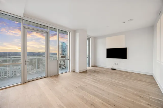 $665,000 | 222 West Avenue, Unit 2804, Austin, TX 78701