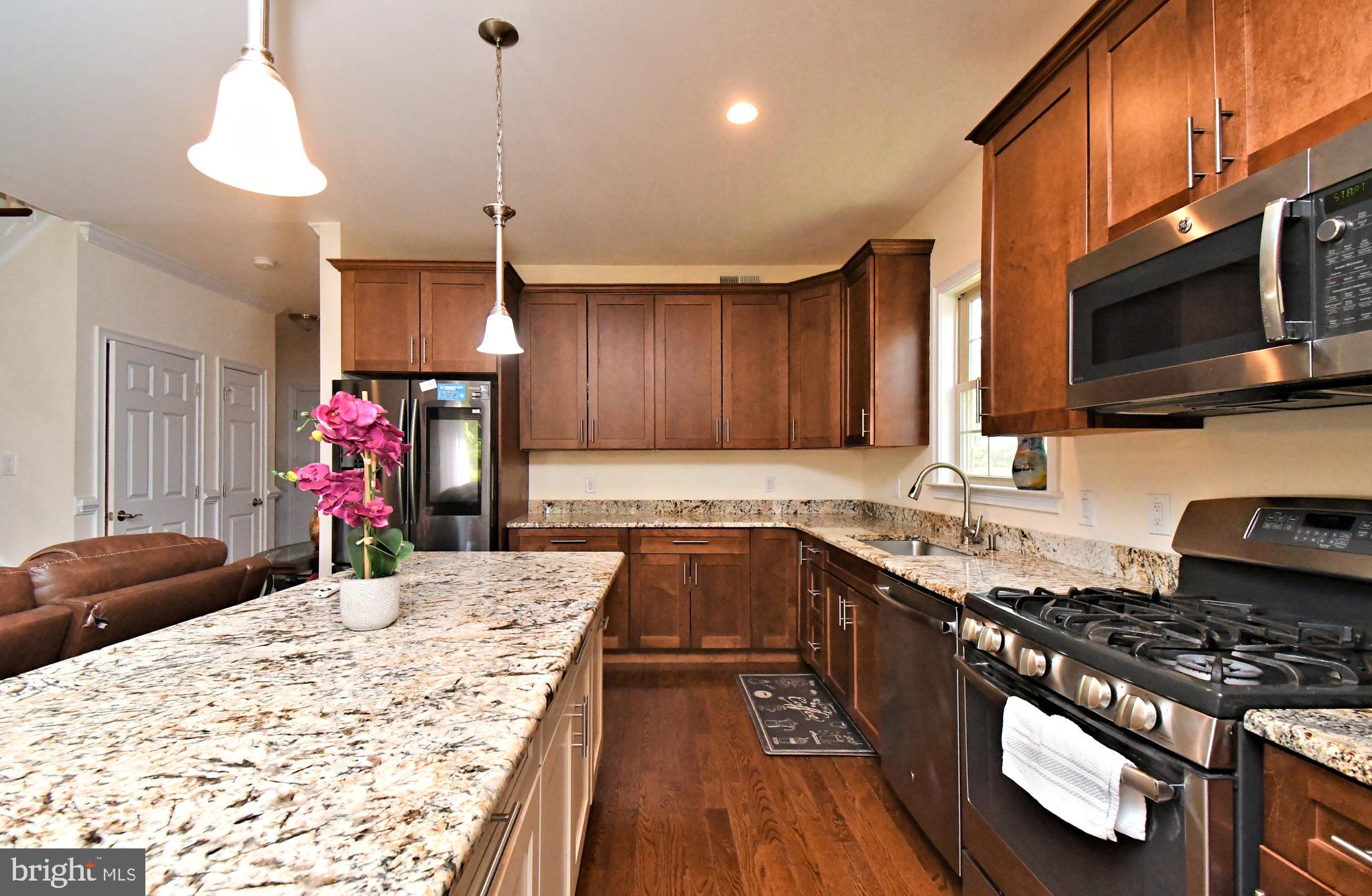 13113 Worthington Road Philadelphia, PA 19116 - Photo 11 of 63