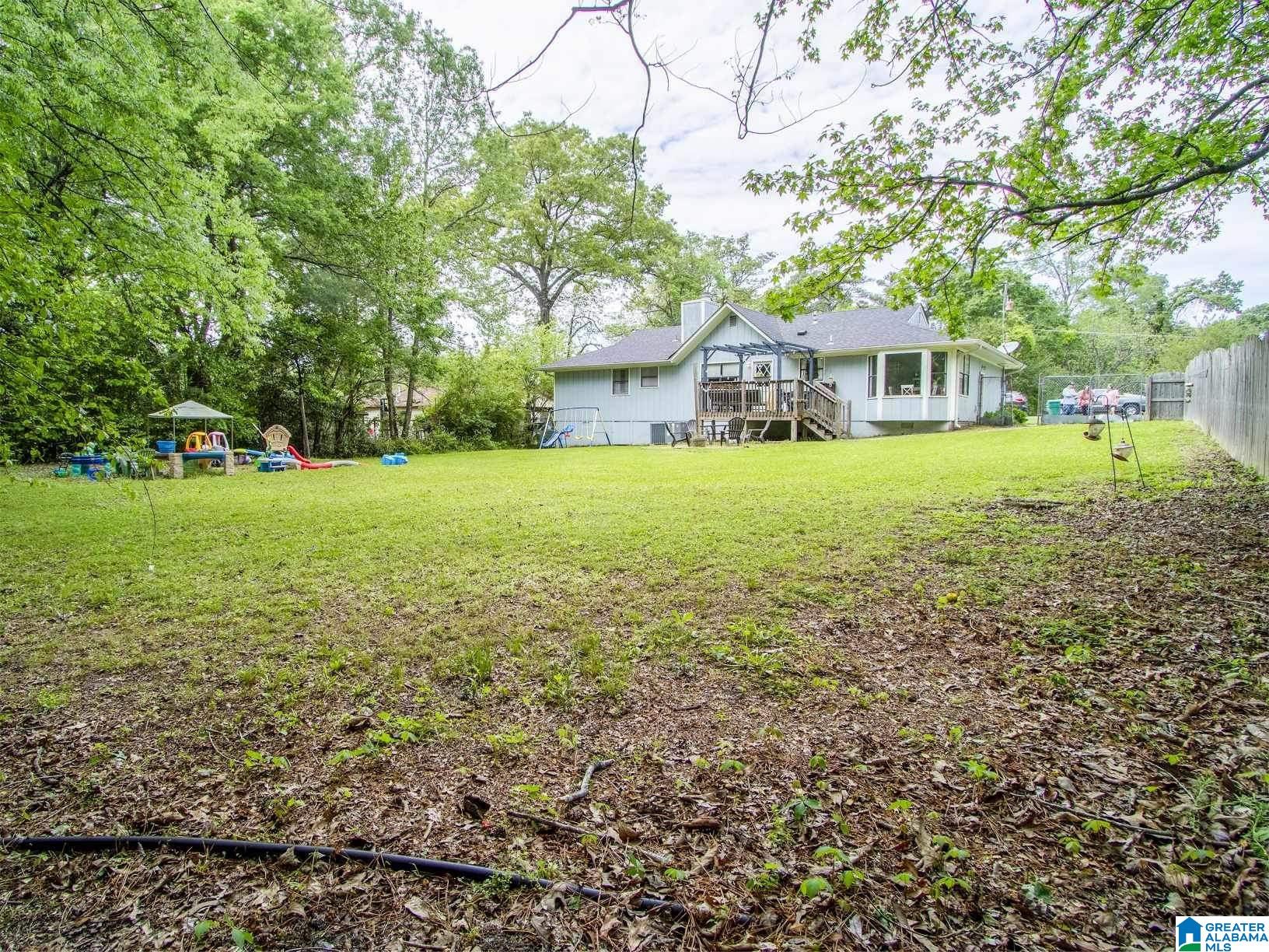 733 10th Way Pleasant Grove, AL 35127 - Photo 5 of 17