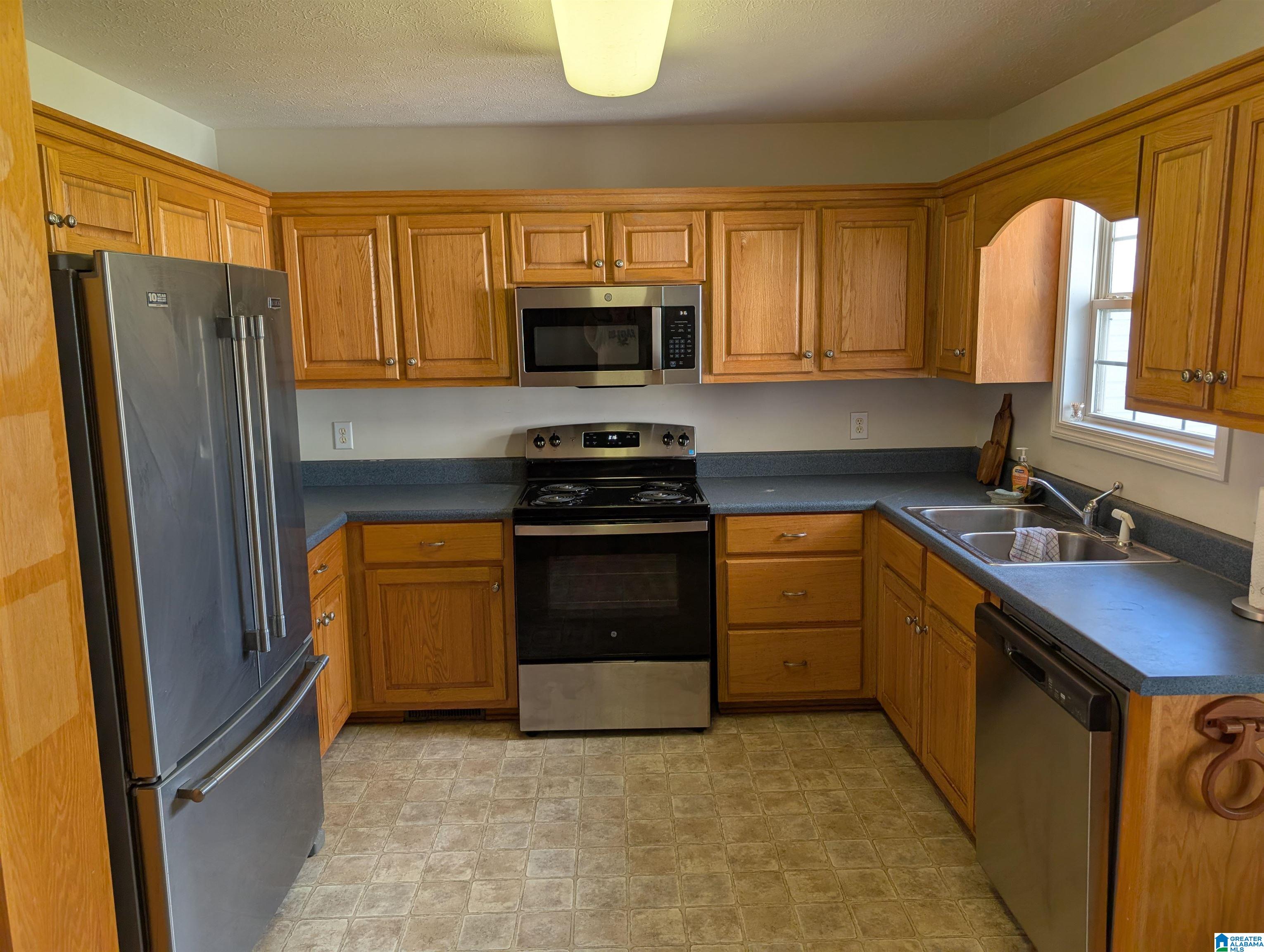 351 Henry Road Southwest Jacksonville, AL 36265 - Photo 11 of 26