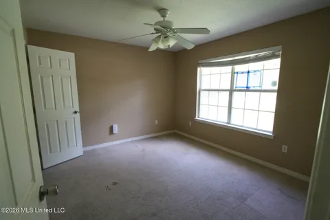 $229,900 | 9960 Kahana Street, Diamondhead, MS 39525