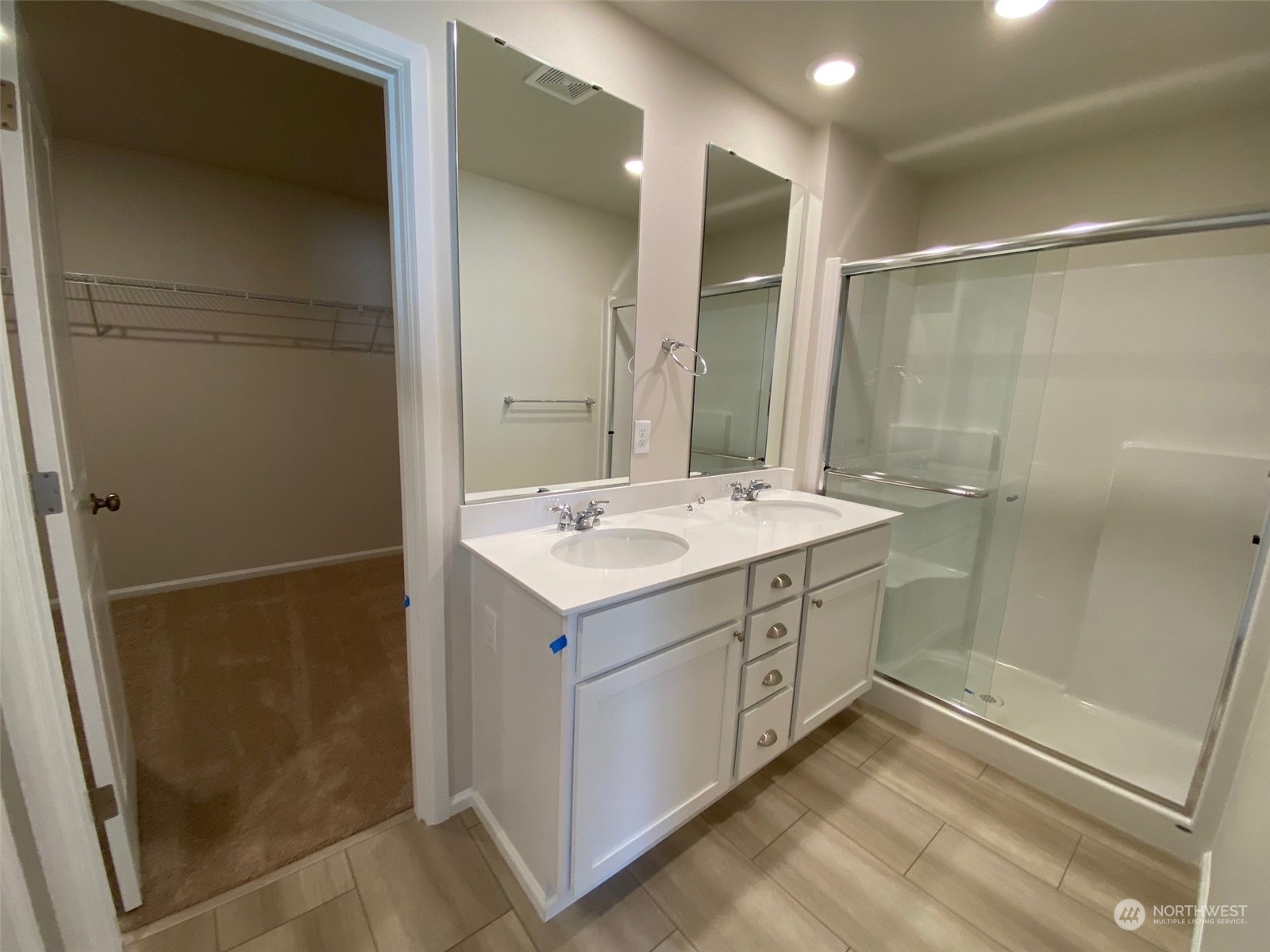 471 Northeast Ridge Point Boulevard, Unit 106 Belfair, WA 98528 - Photo 8 of 36 Gallery Image 8