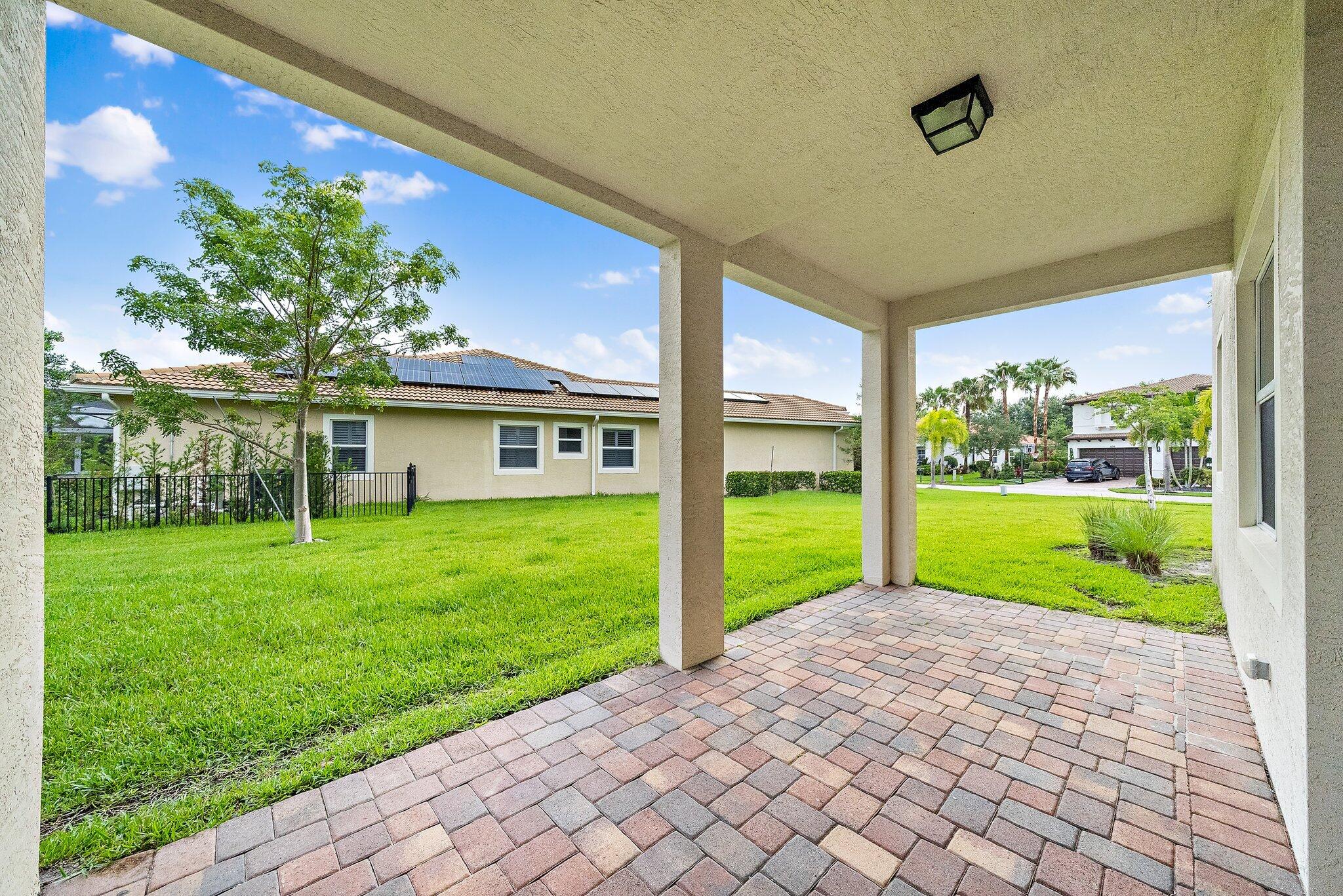 434 Rudder Cay Way Jupiter, FL 33458 - Photo 17 of 52 Back Patio