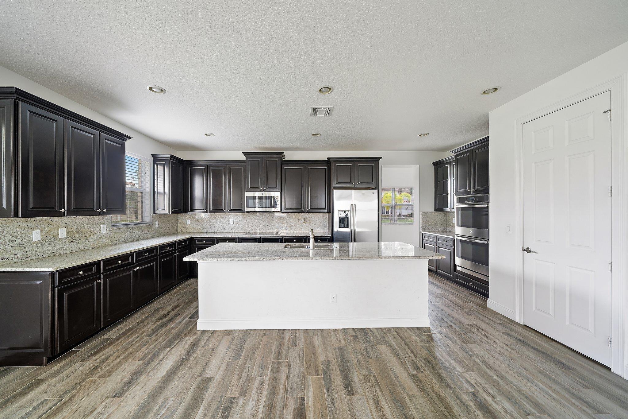 434 Rudder Cay Way Jupiter, FL 33458 - Photo 9 of 52 Kitchen