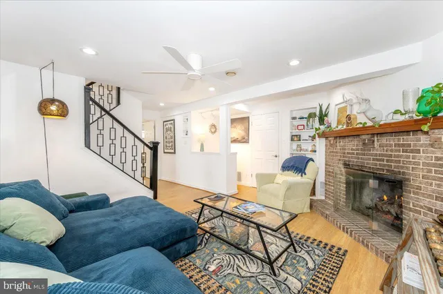 $575,000 | 19312 Hempstone Avenue, Poolesville, MD 20837