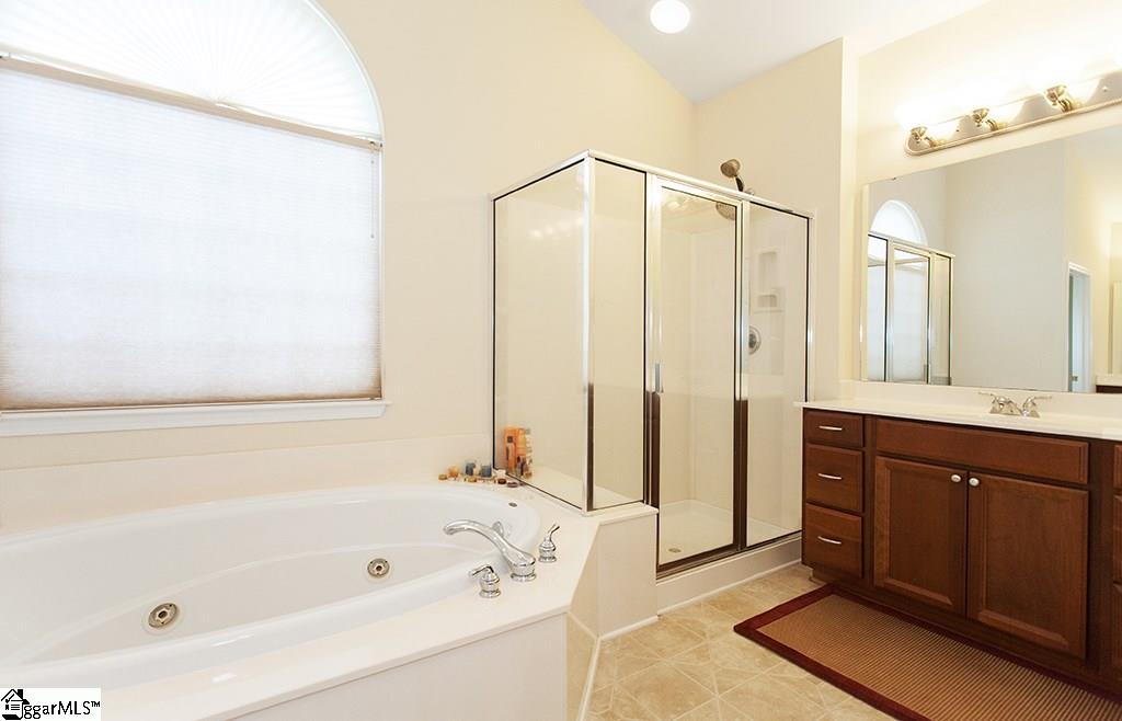 208 Hartwick Lane Fountain Inn, SC 29644 - Photo 11 of 25