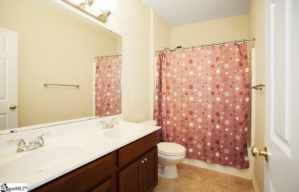 208 Hartwick Lane Fountain Inn, SC 29644 - Photo 13 of 25