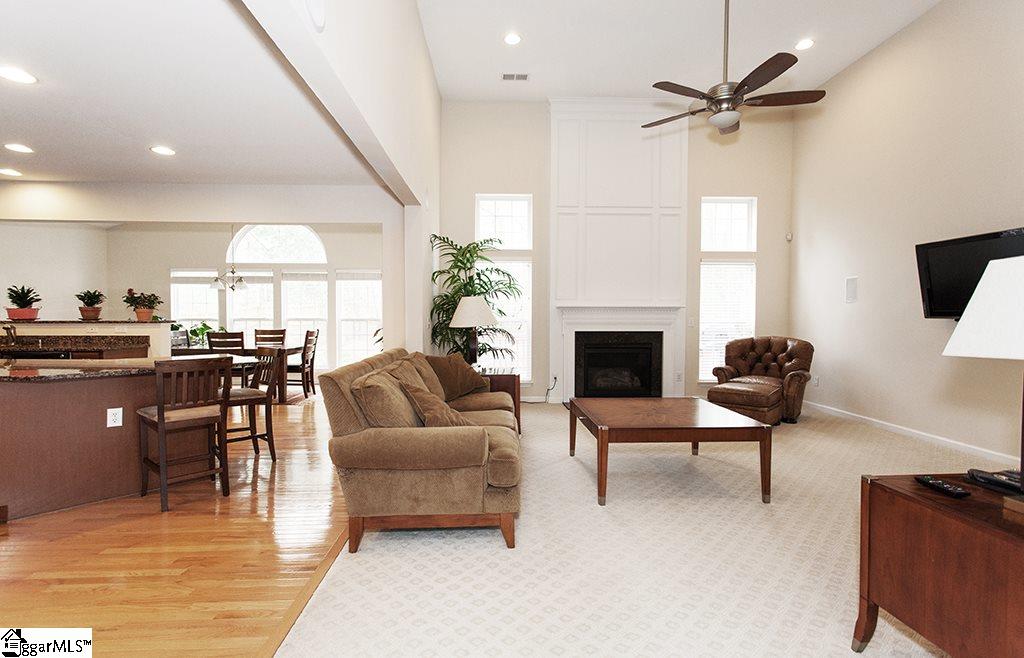 208 Hartwick Lane Fountain Inn, SC 29644 - Photo 4 of 25