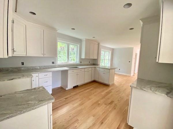 15 Sand Hill Road Salisbury, MA 01952 - Photo 7 of 9