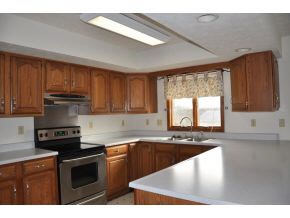 1953 West Popcorn Road Bloomington, IN 47403 - Photo 6 of 24