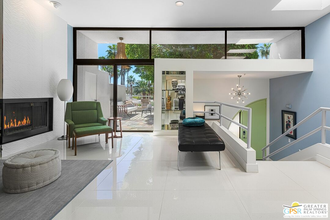 240 West Stevens Road Palm Springs, CA 92262 - Photo 3 of 33 Gallery Image 3
