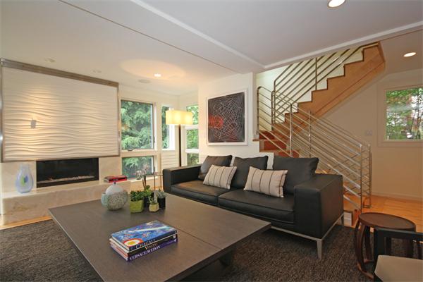151 Fairway Road Brookline, MA 02467 - Photo 8 of 22