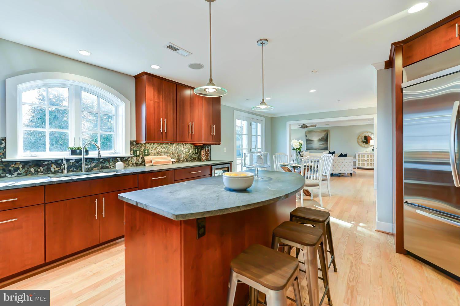 5600 Ogden Road Bethesda, MD 20816 - Photo 8 of 30 Kitchen